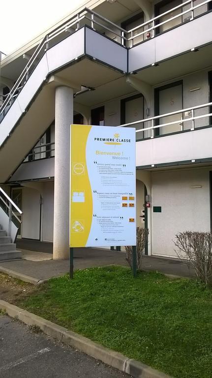 Premiere Classe Dreux Zewnętrze zdjęcie